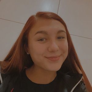 Meet your Posher, Elana